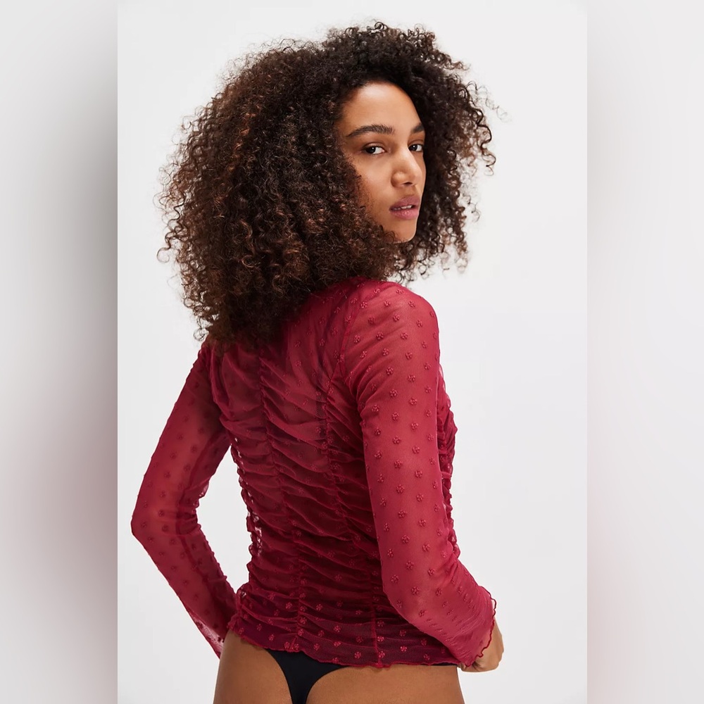 NWT Free People Most Likely Layering Top Lace Glass Roses Red Size XS - Picture 2 of 8